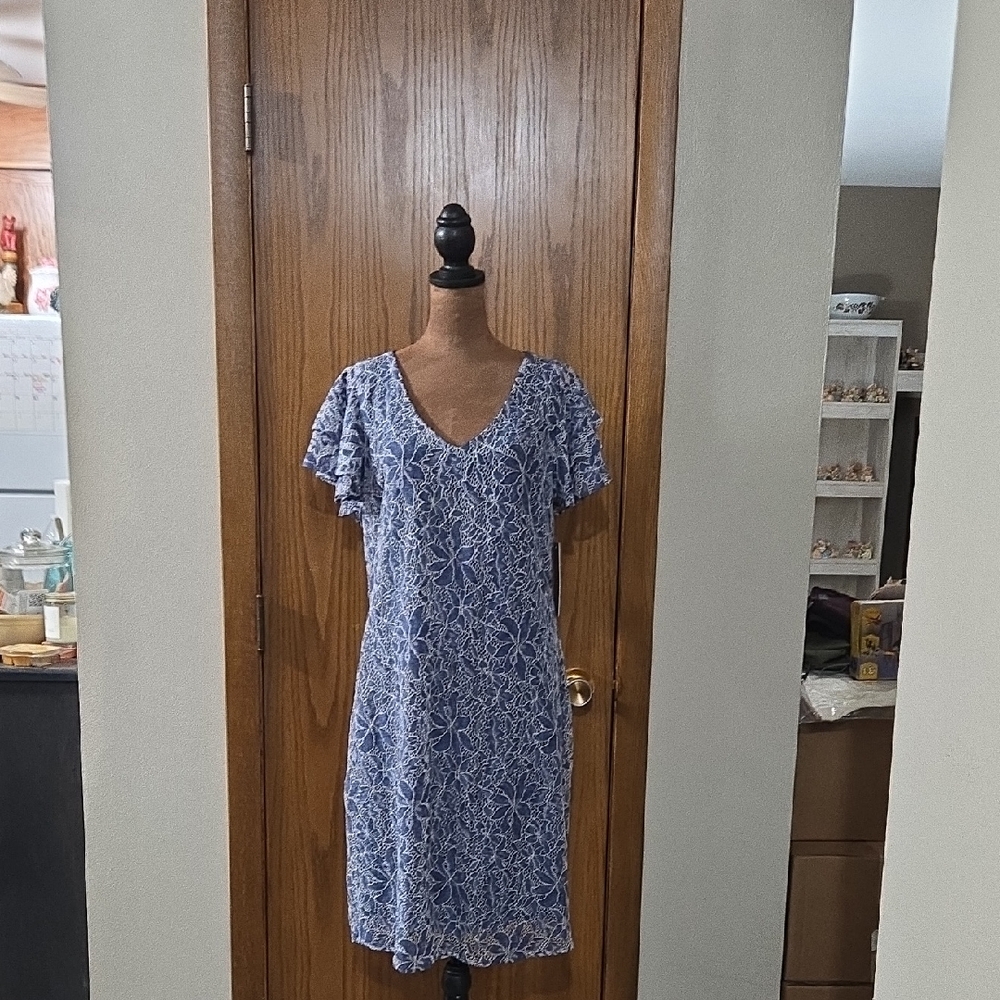 New York & Company Blue Floral Midi Dress